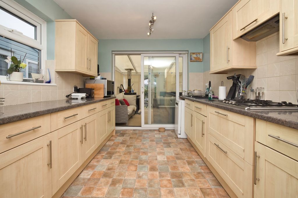 Property photo 2 of 11 Picture 2