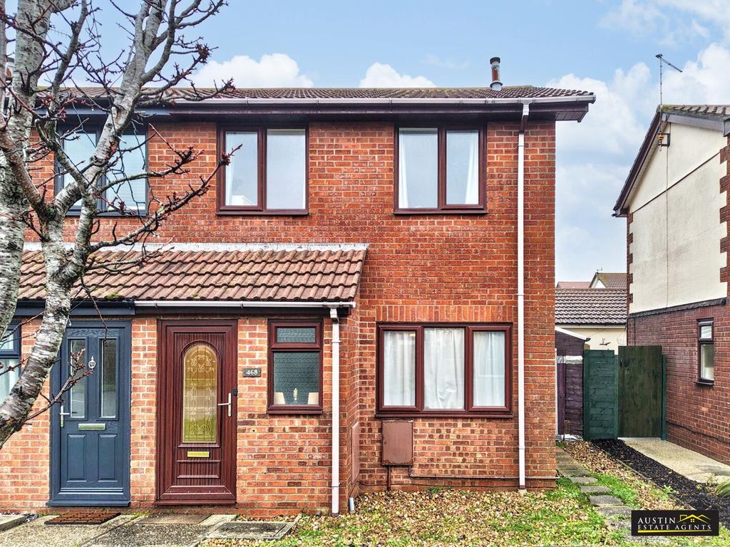 Property photo 1 of 18 Front (Exterior)