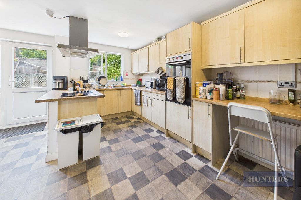 Property photo 2 of 7 Cam05152G0-Pr0166-Still003.Jpg