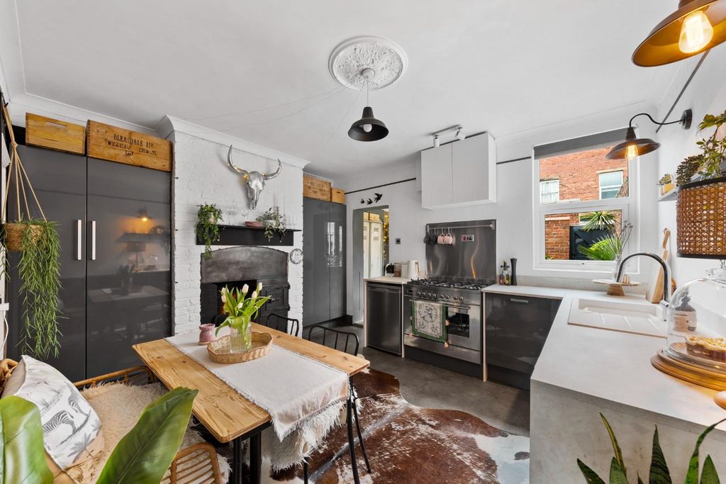 Property photo 2 of 16 Dsc08509.Jpg