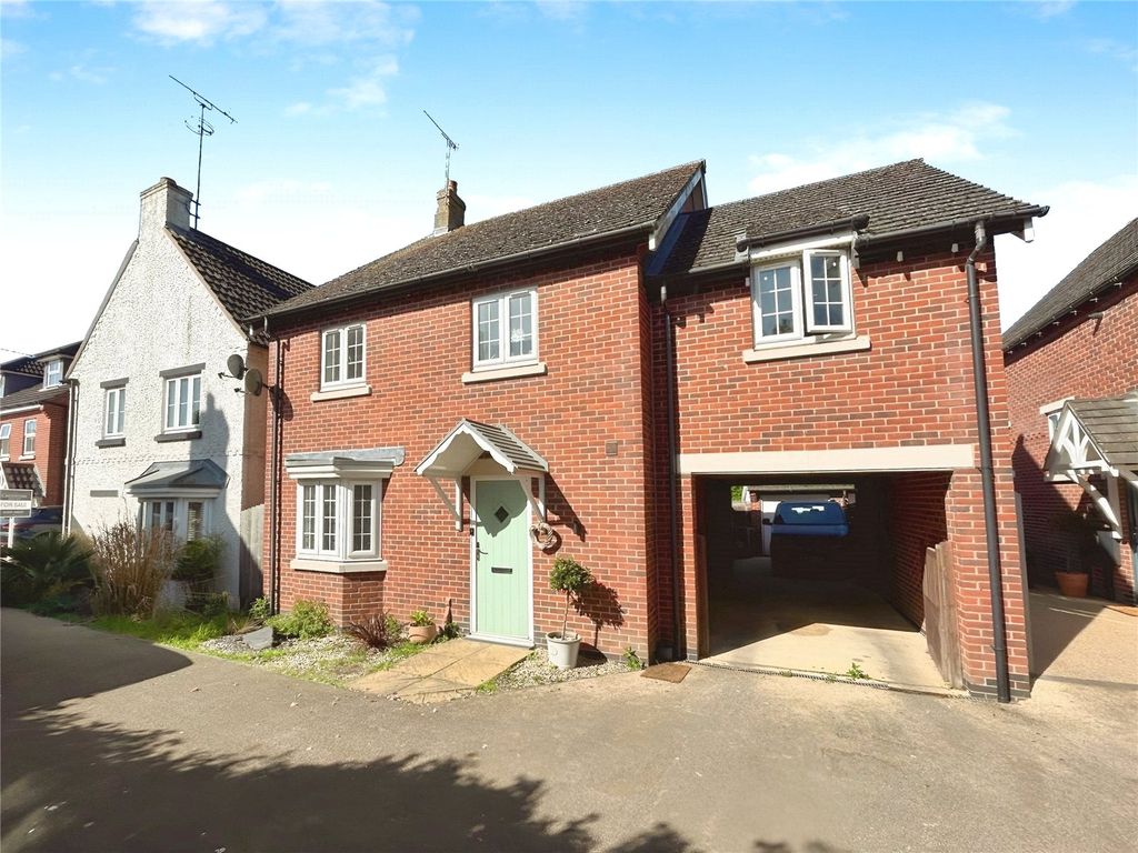 Property photo 1 of 14 Front