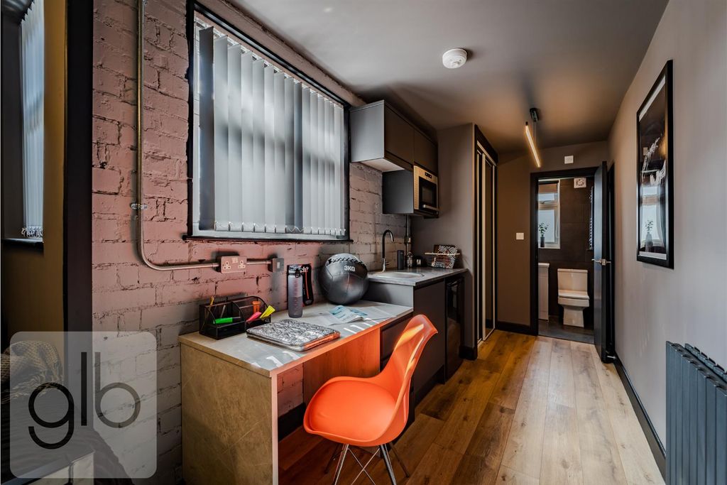 Property photo 2 of 10 Untitled Design (12).Png
