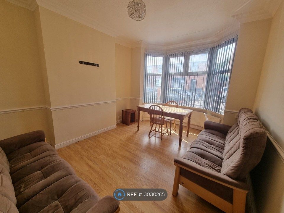 Property photo 3 of 17 Reception Room 1 - Angle 1