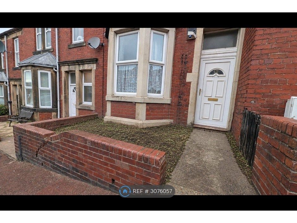 Property photo 2 of 8
