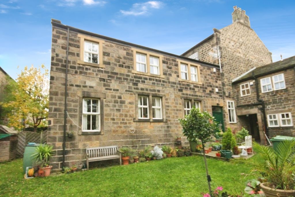 Property photo 2 of 10 Pbox-Img.Jpg