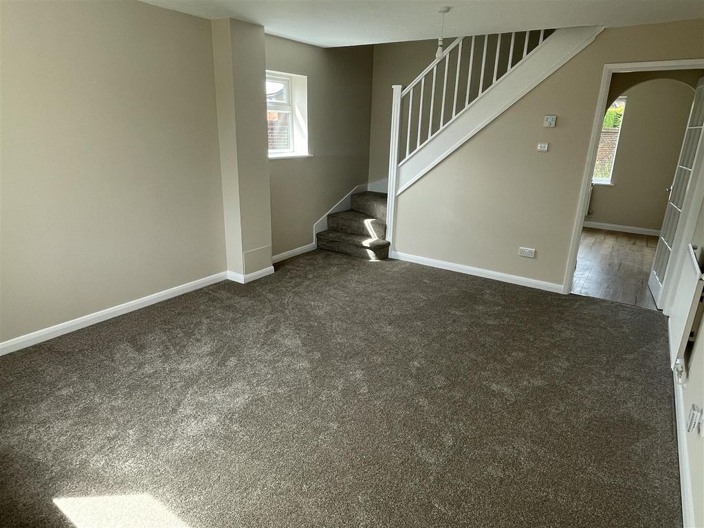 Property photo 3 of 10 Img_0527.Jpg