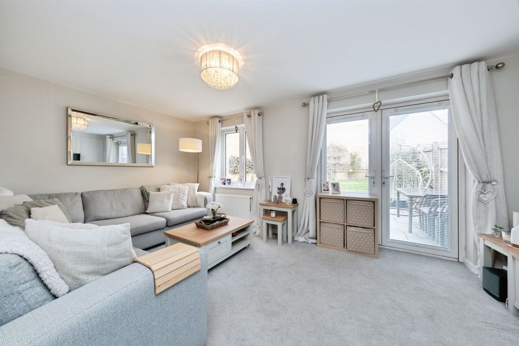 Property photo 3 of 17