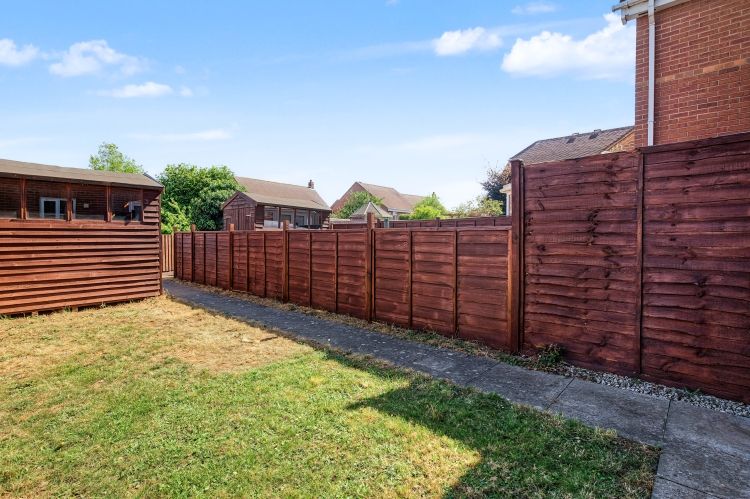 Property photo 2 of 9 335157