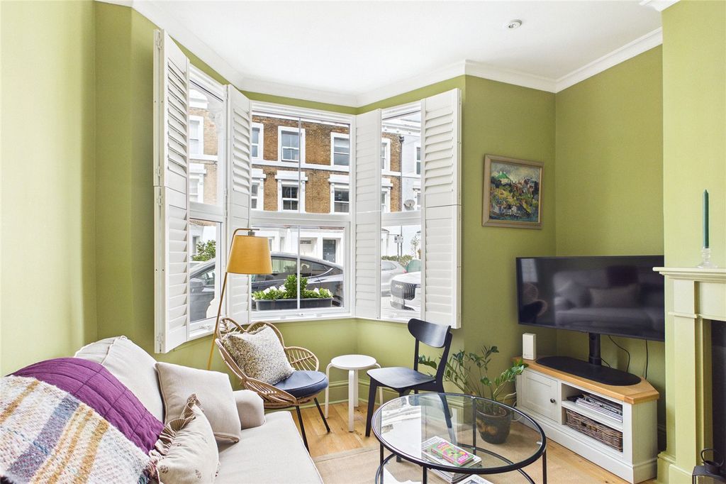 Property photo 2 of 11 Picture No. 20