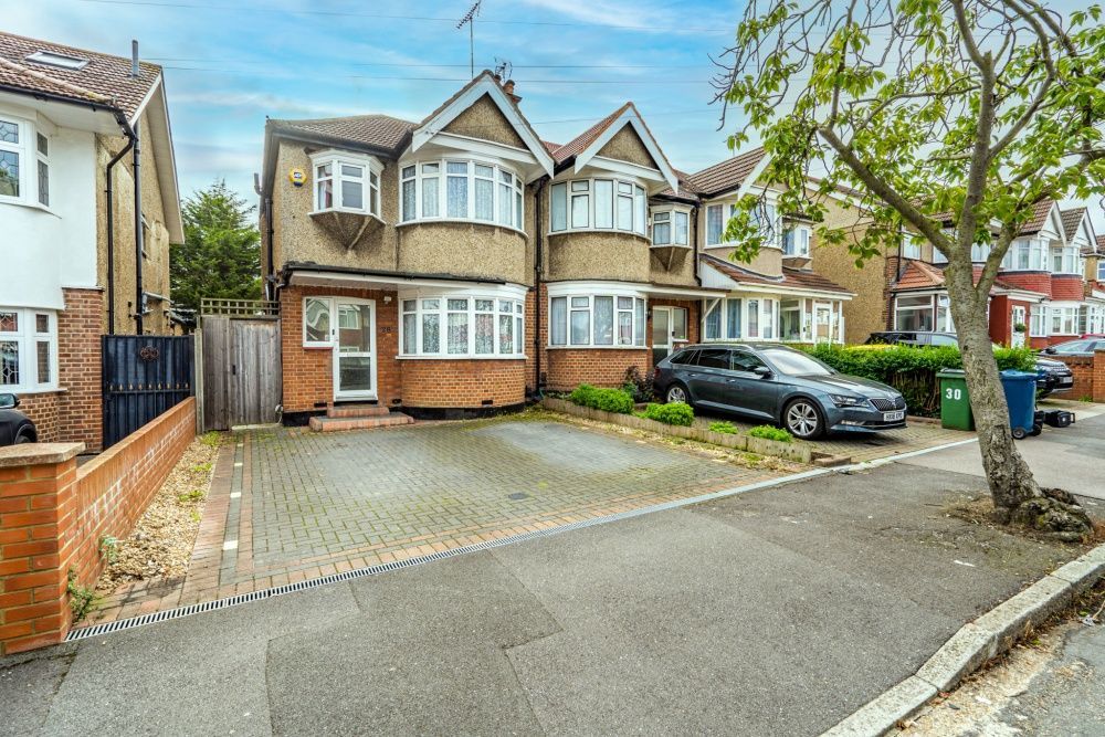 Property photo 1 of 8