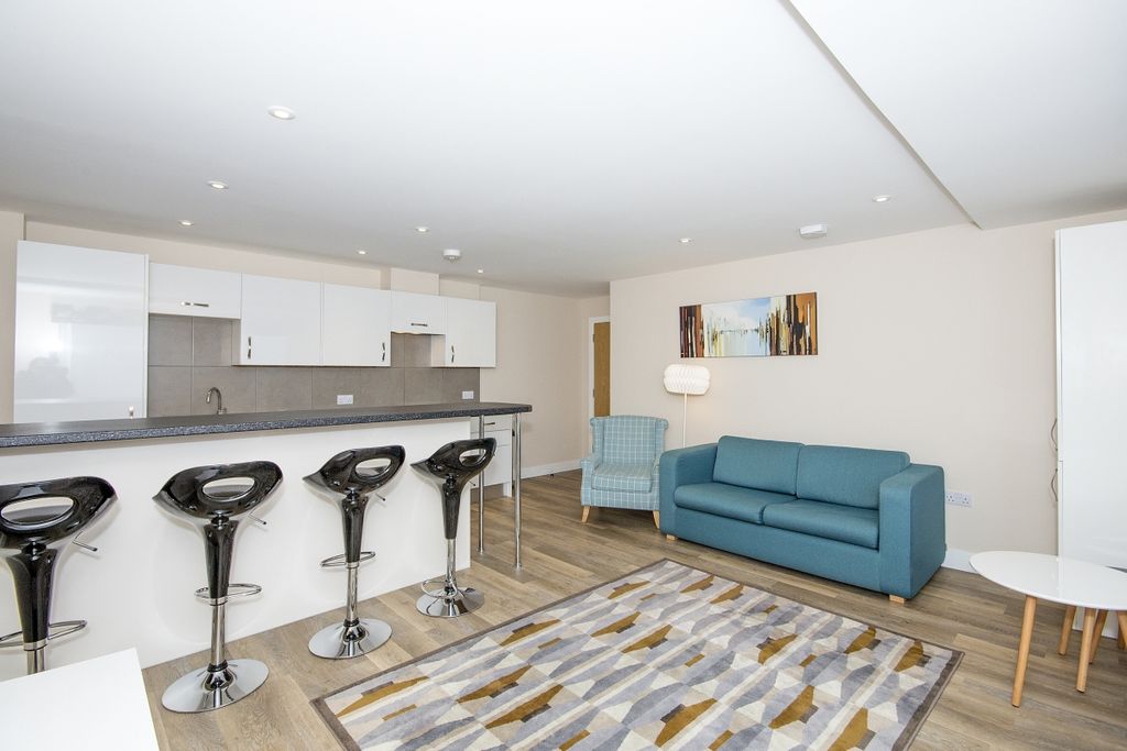 Property photo 2 of 7 Image (110)