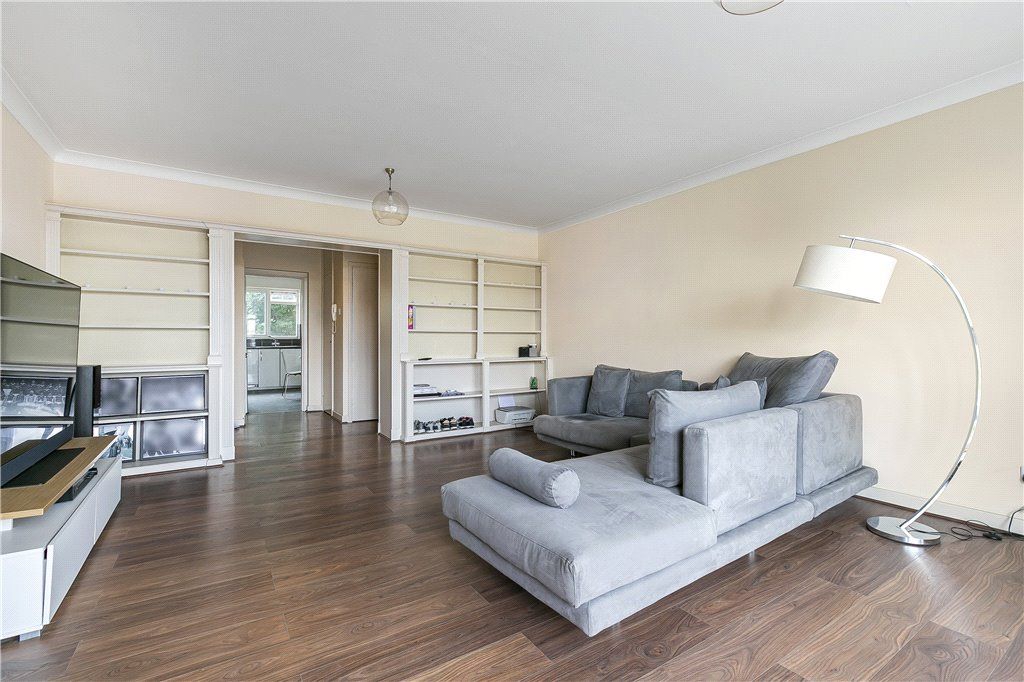 Property photo 3 of 18 Reception Room