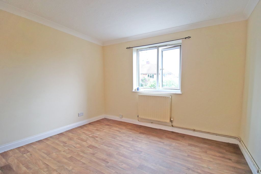 Property photo 3 of 4