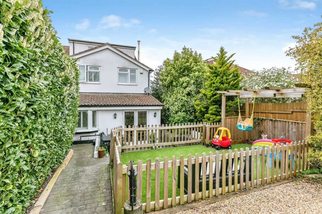 Property photo 1 of 29