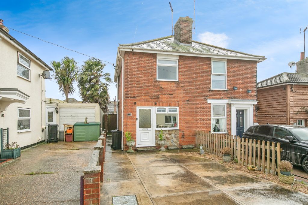 Property photo 1 of 15