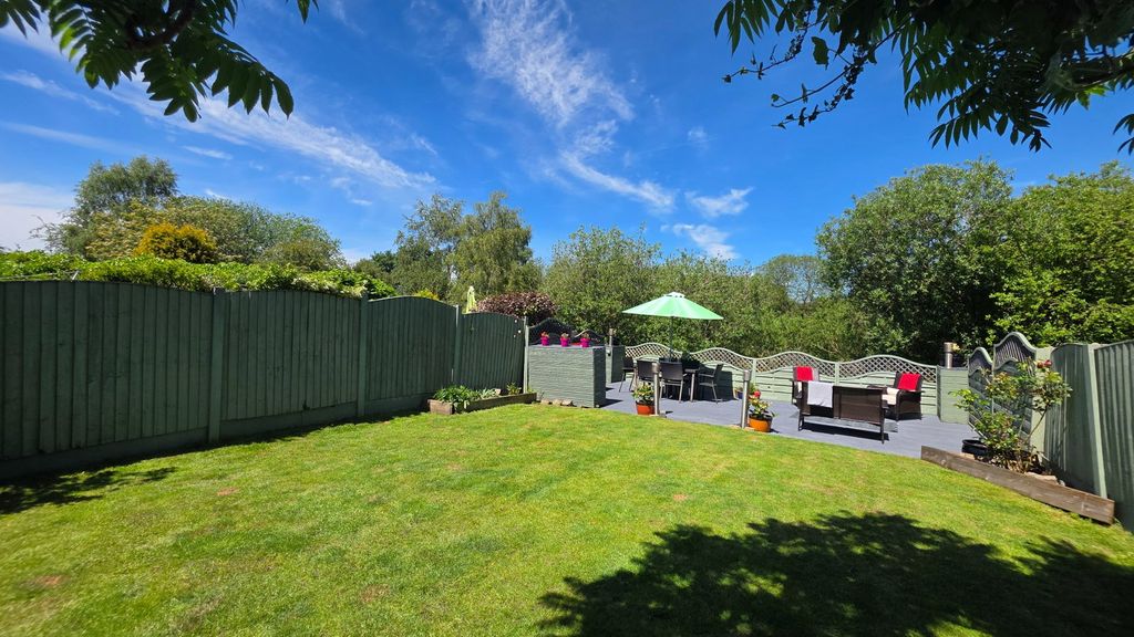 Property photo 1 of 24