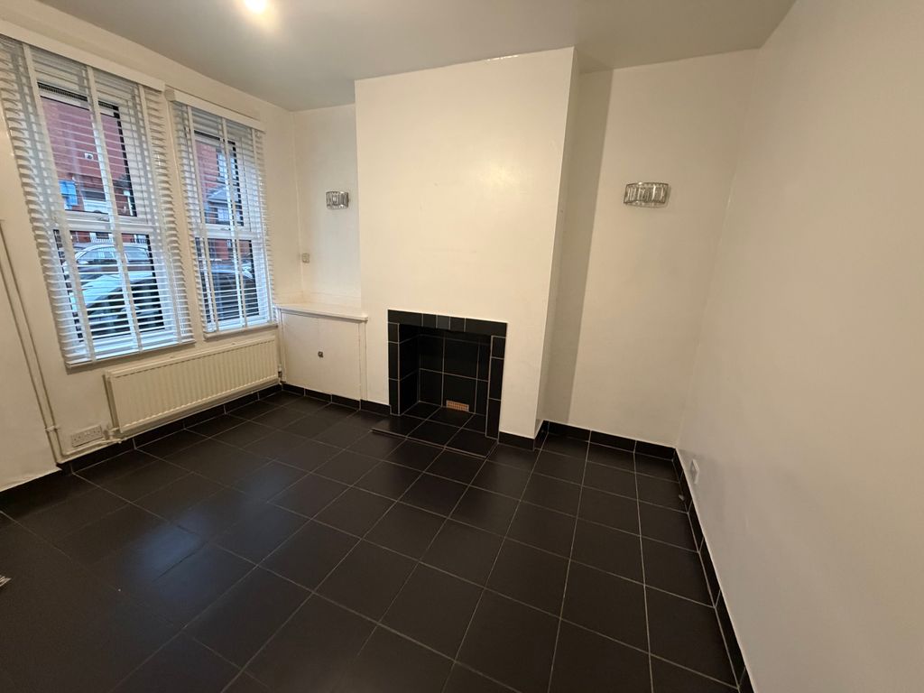 Property photo 3 of 13 Img_0245