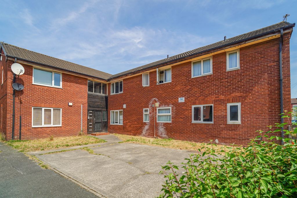 Property photo 1 of 13