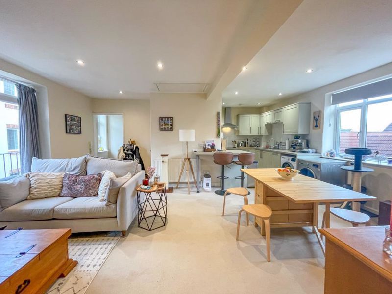 Property photo 3 of 11 Open Plan Living