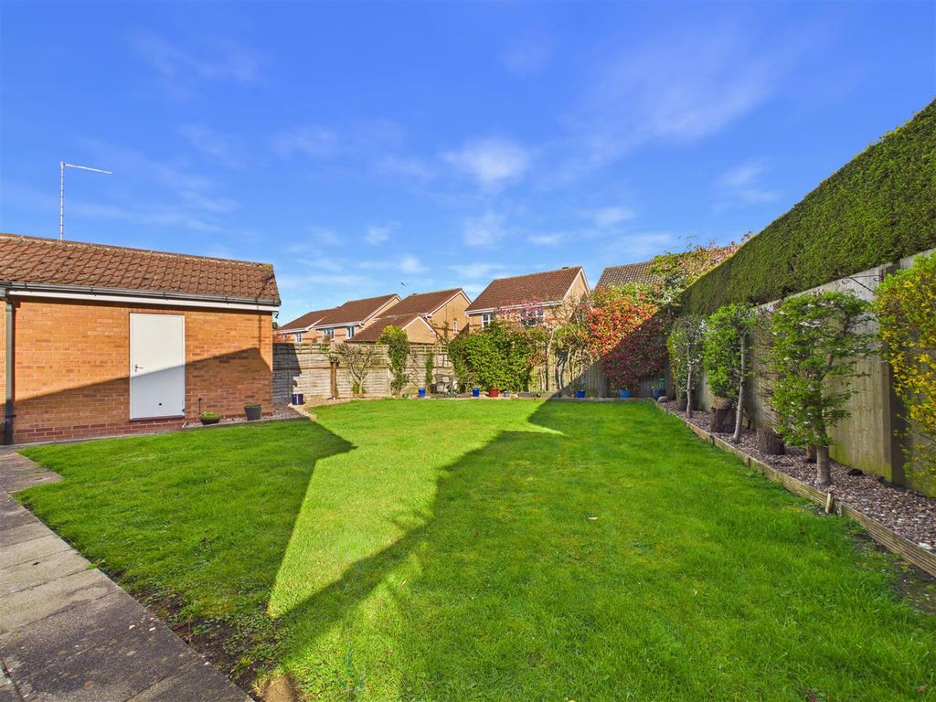 Property photo 2 of 17 Cam03303G0-Pr0348-Still004.Jpg