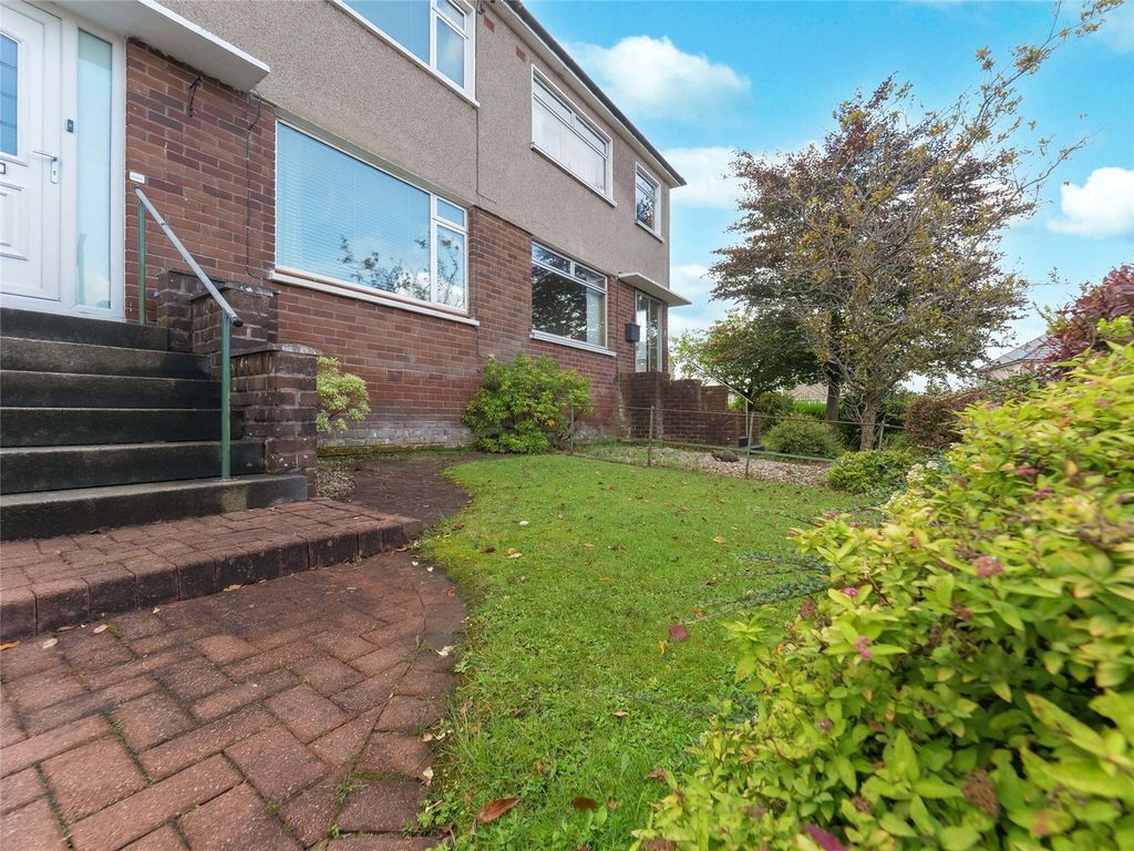 Property photo 2 of 21 Picture No. 03