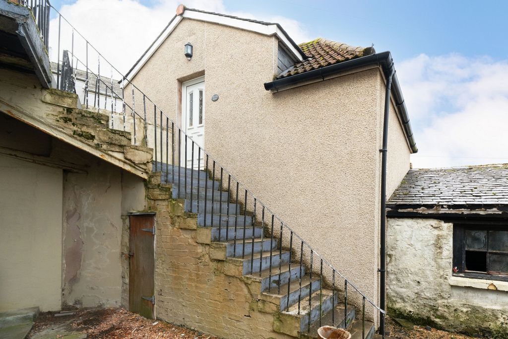 Property photo 1 of 21 Photo 1