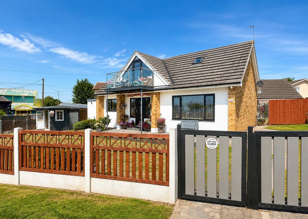 Property photo 1 of 33 73Fd14C6-F6E8-4F77-949D-Eb57C2D13C1C.Png
