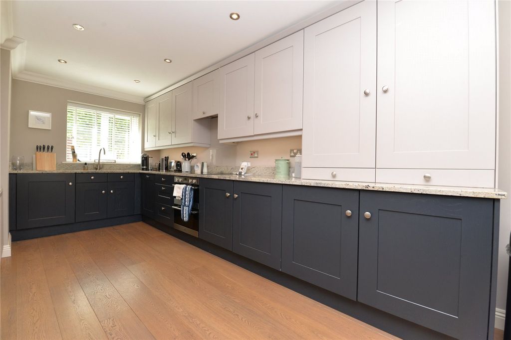 Property photo 3 of 18 Picture No. 03