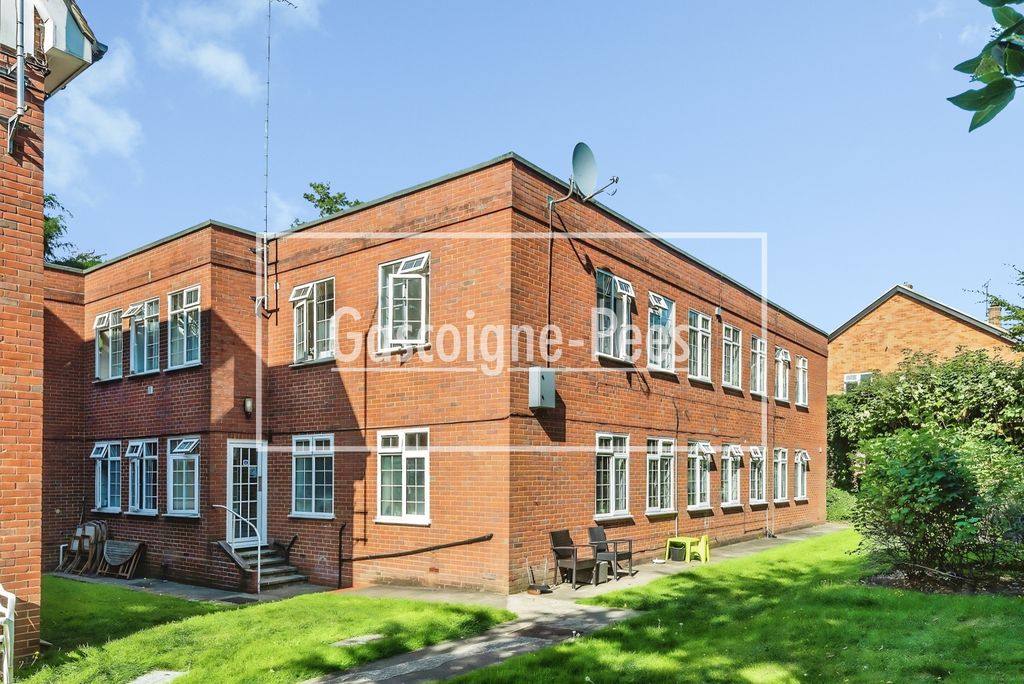 Property photo 1 of 6