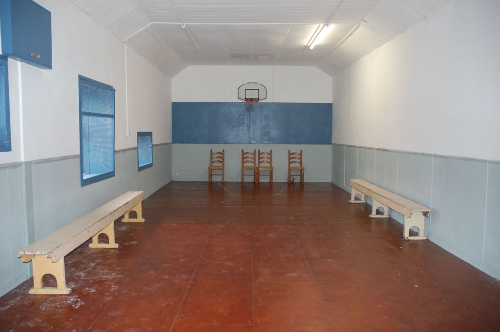 Property photo 2 of 9