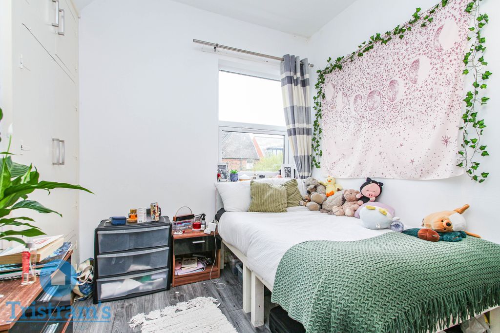 Property photo 2 of 7 Img_2125