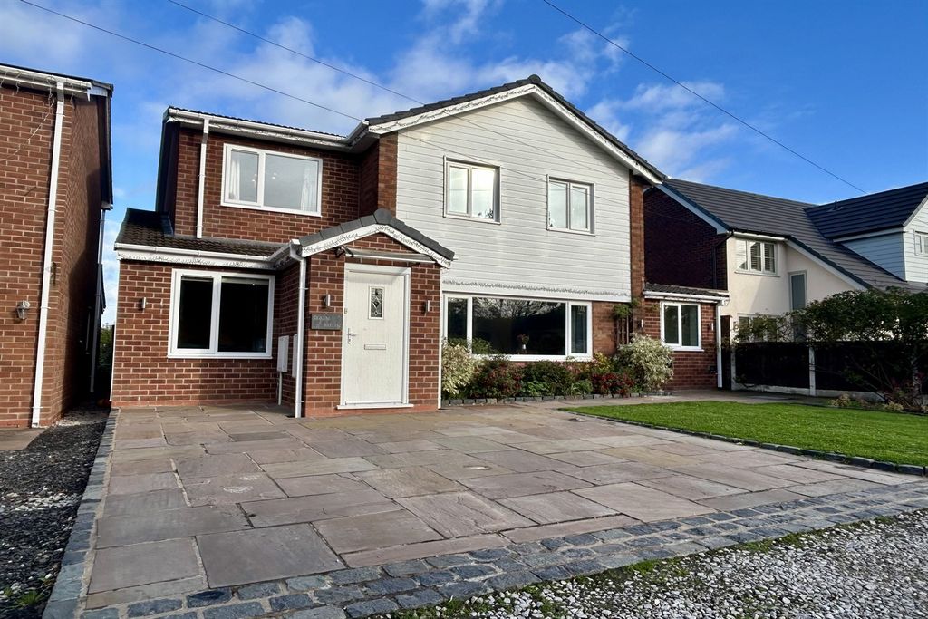 Property photo 1 of 38 (Main)