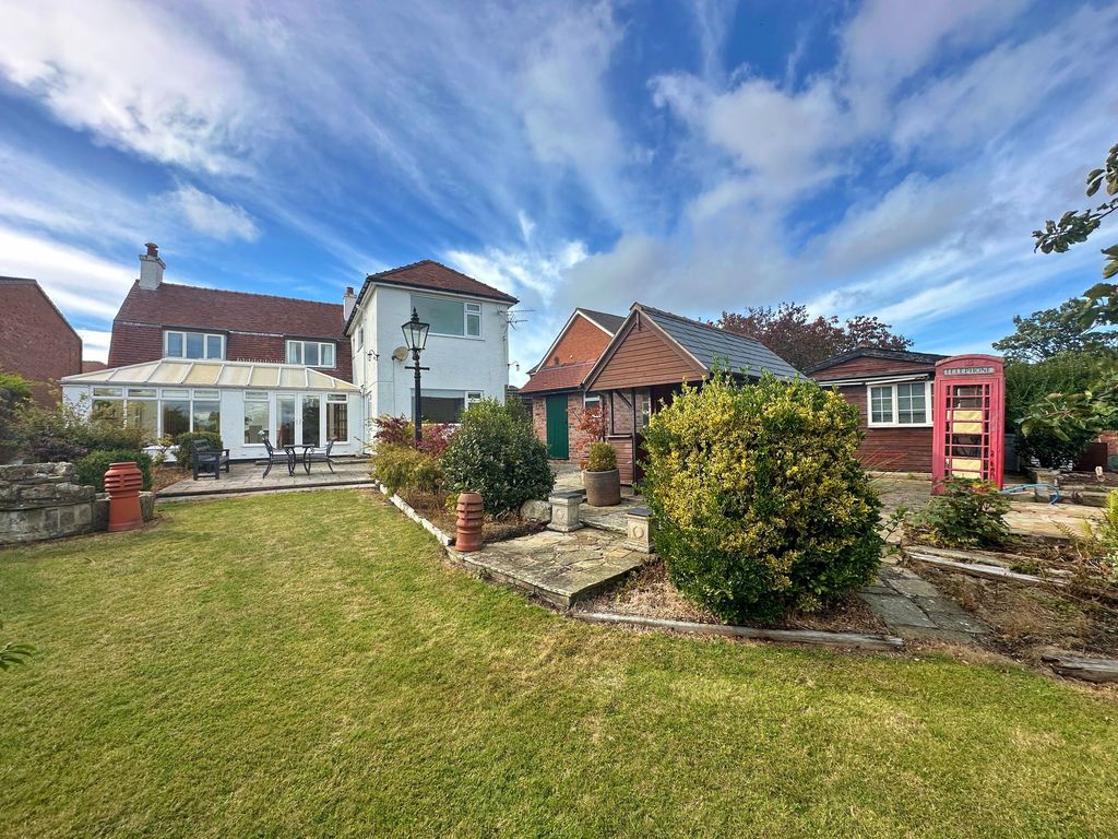 Property photo 1 of 38 Photo 37