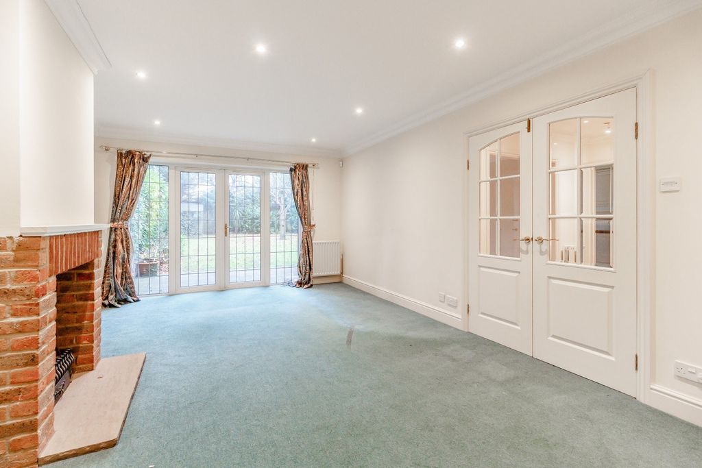 Property photo 2 of 9 Reception Room