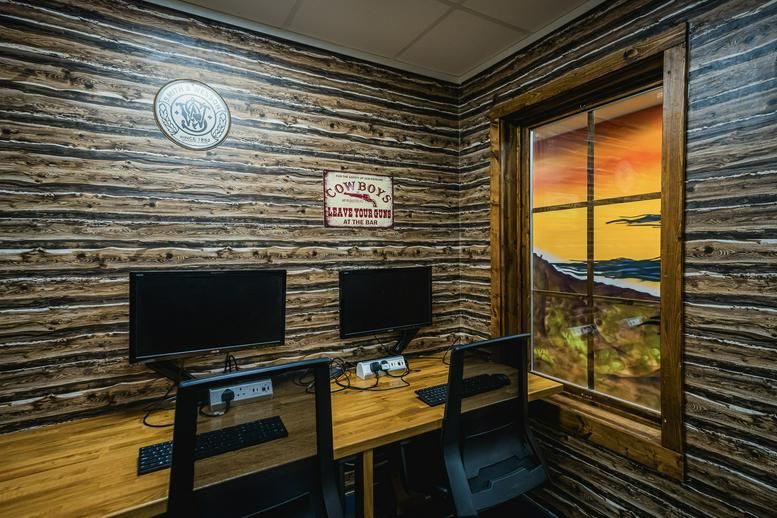 Property photo 2 of 36