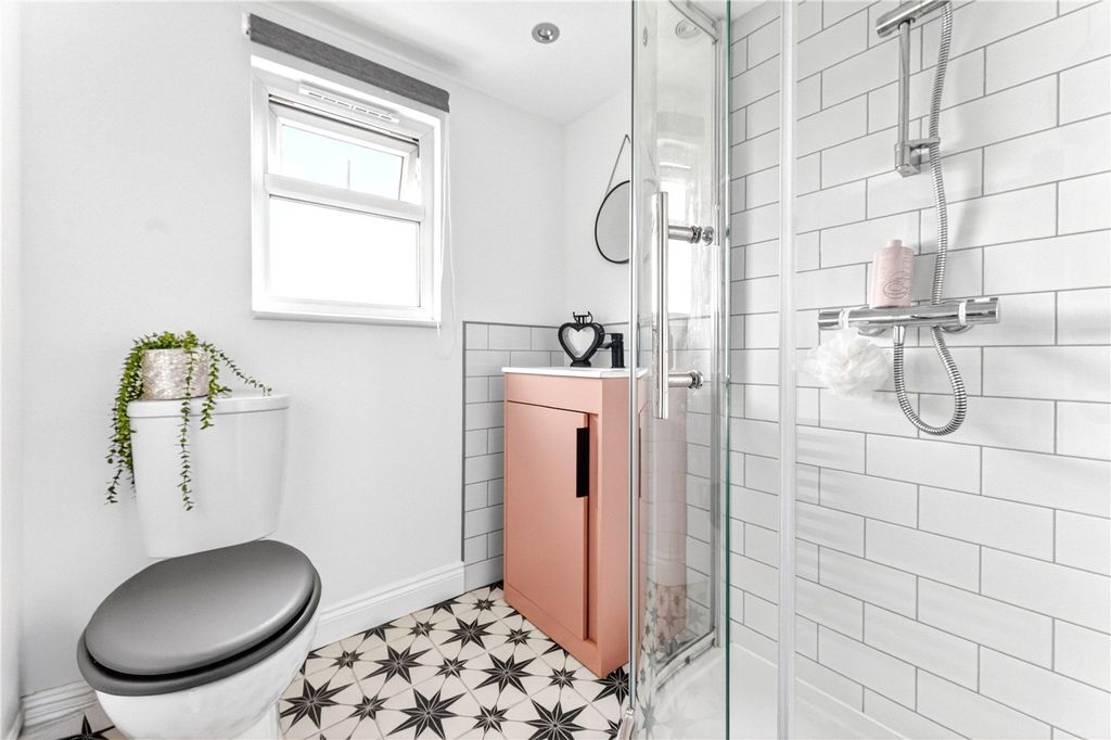 Additional image 20 of 4 bed terraced house for saleRichmond Avenue, Highams Park, London E4