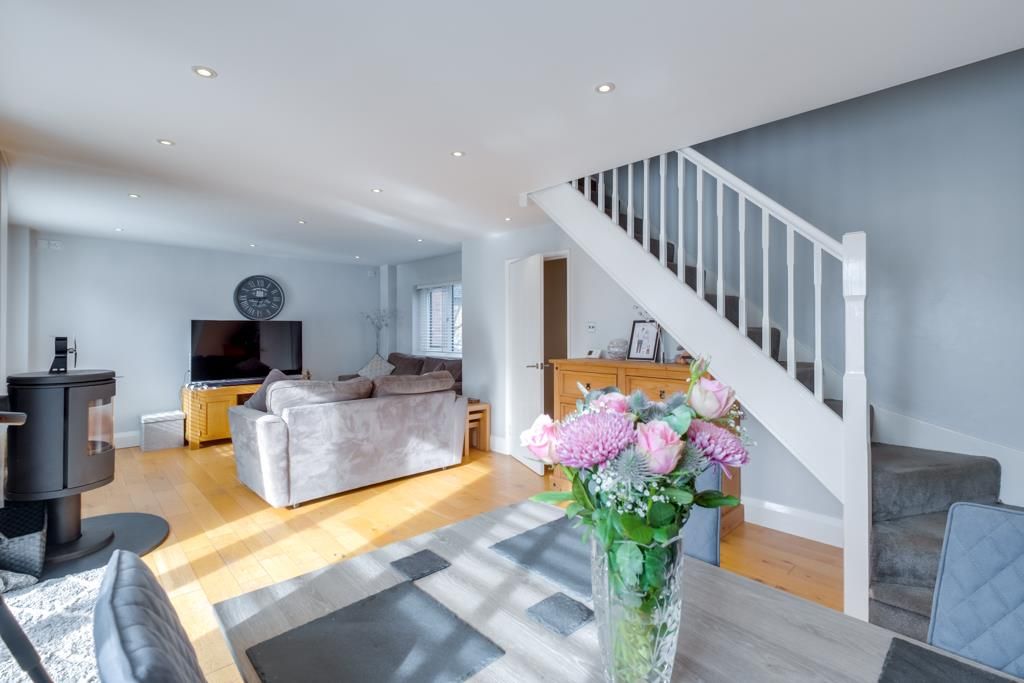 Property photo 3 of 42 Small Size-22.Jpg