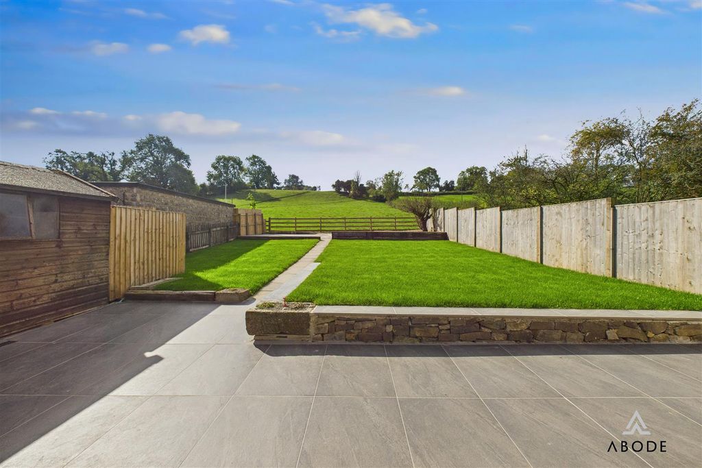 Property photo 2 of 21 Cam02544G0-Pr0316-Still002.Jpg