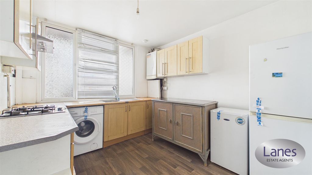 Property photo 3 of 7 Cam02479G0-Pr0095-Still002.Jpg
