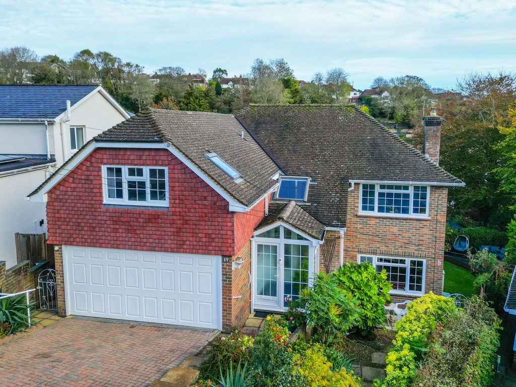 Property photo 1 of 34