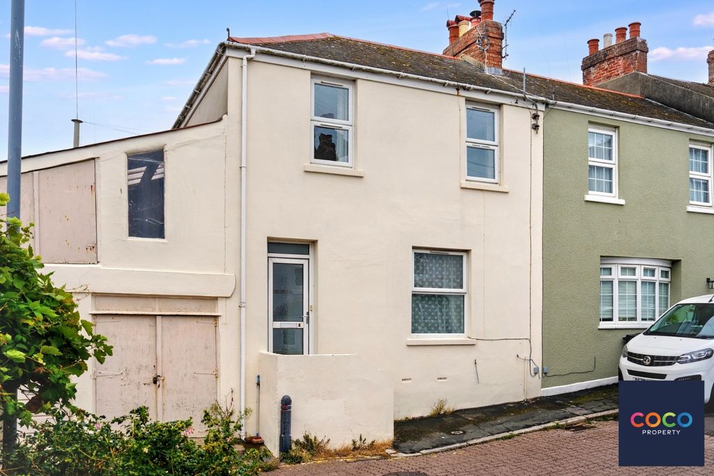 Property photo 1 of 11 5429910