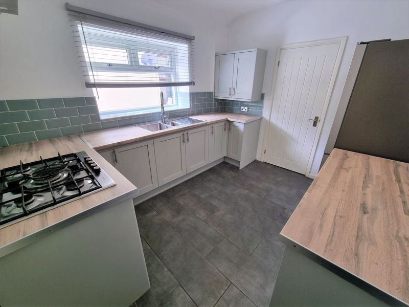 Additional image 6 of 3 bed terraced house to rentMaes-Y-Graig Street, Bargoed CF81