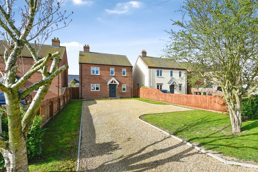 Property photo 1 of 22 Pbox-Img.Jpg