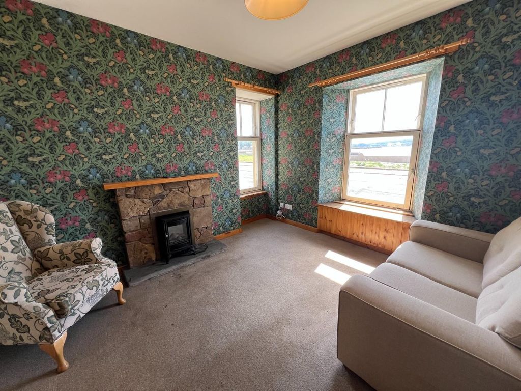 Property photo 3 of 22 Living Room