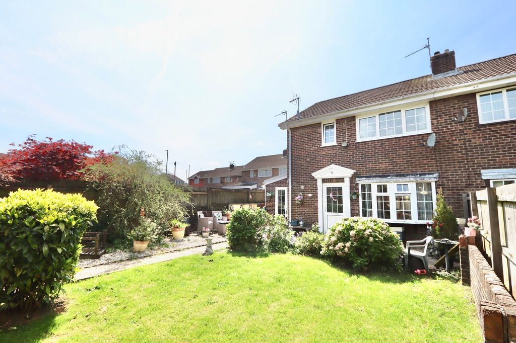 Property photo 1 of 37