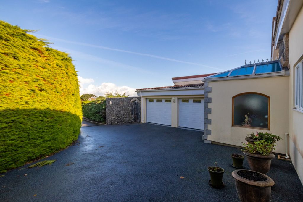 Additional image 43 of 4 bed bungalow for saleRue Charlotte, Fort George, St. Peter Port, Guernsey GY1