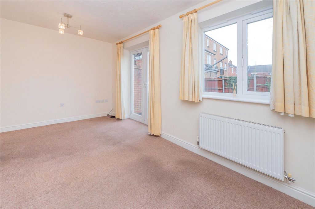 Property photo 3 of 33 Picture No. 37