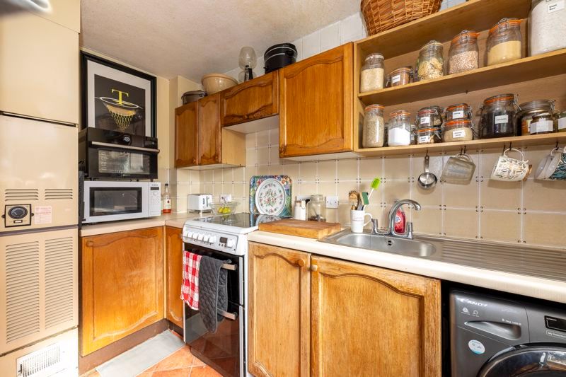 Property photo 2 of 13 Photo 9