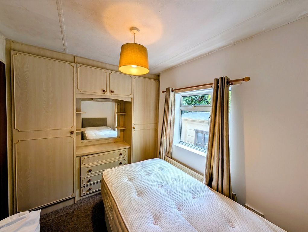 Property photo 3 of 11 Picture No. 11