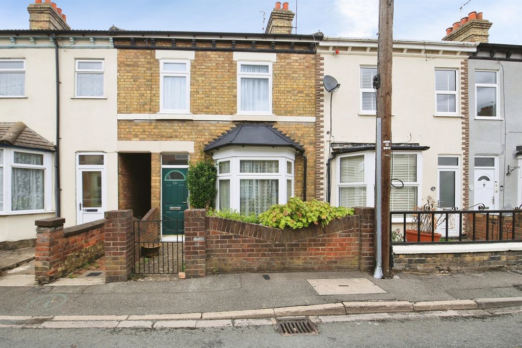 Property photo 1 of 16